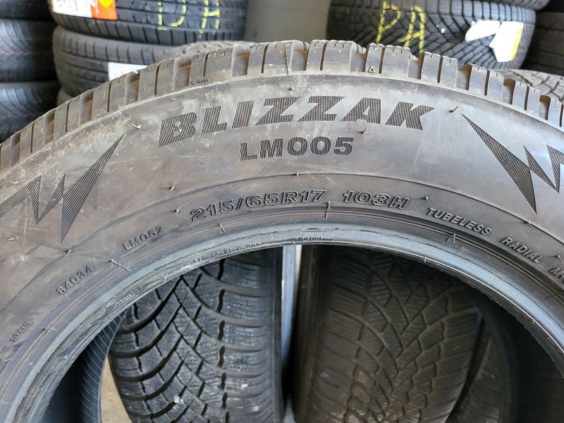 215/65/17 BRIDGESTONE 4бр