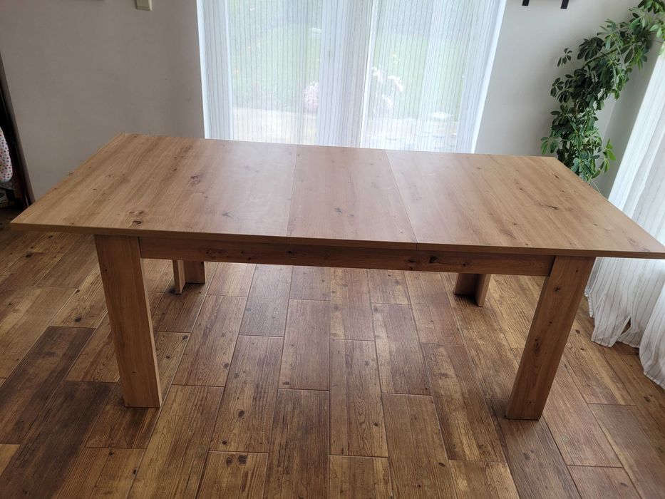 Трапезна разтегателна маса