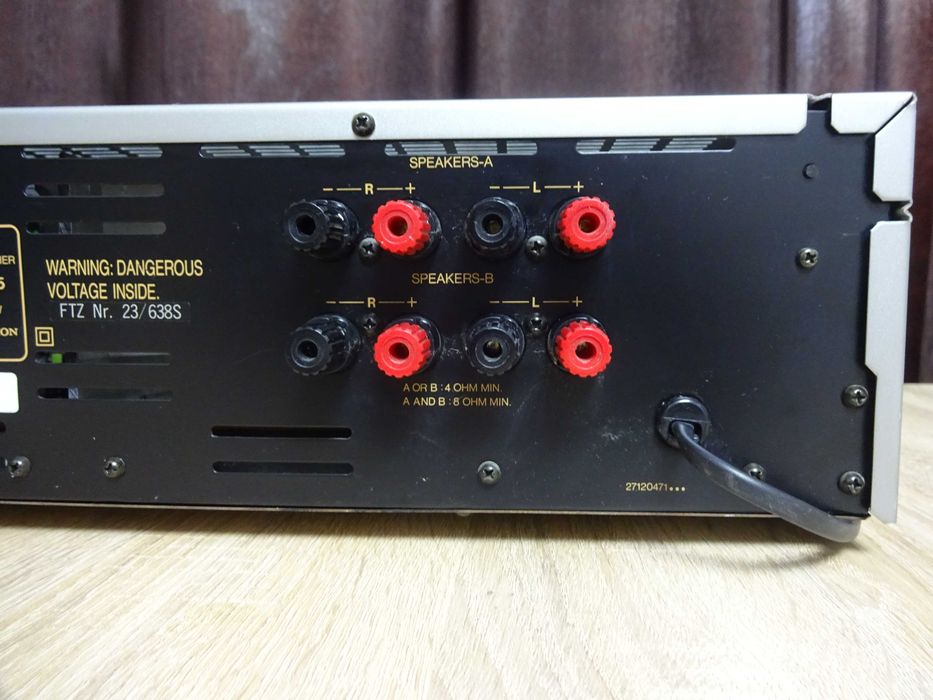 Amplificator Onkyo 2x90W