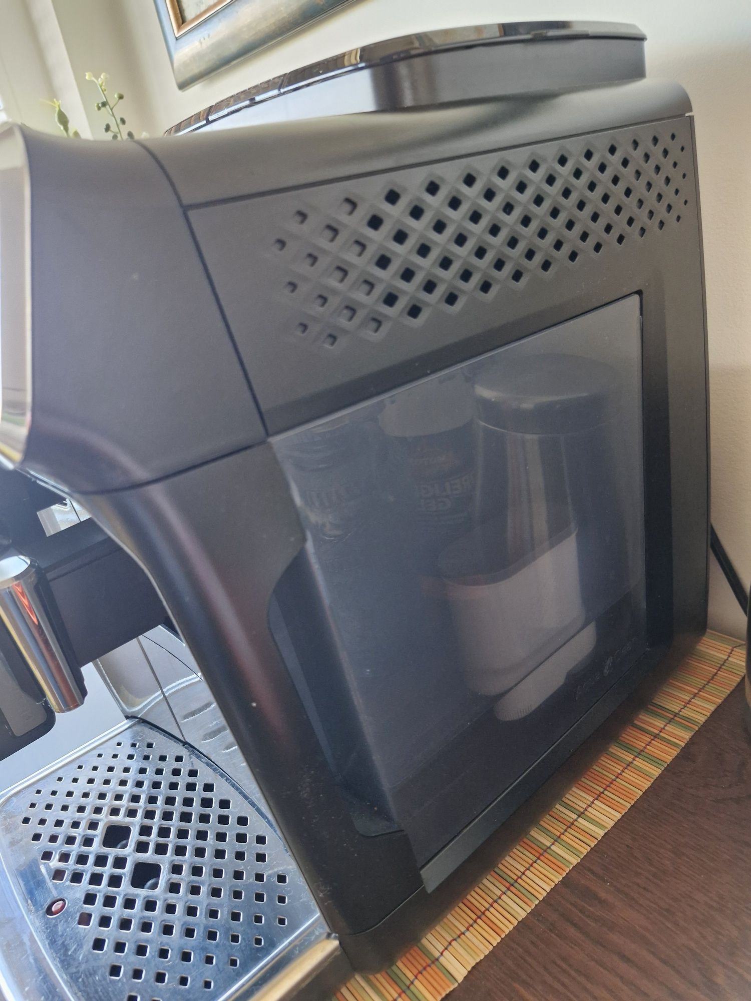 Кафемашина Philips 4300 LatteGo