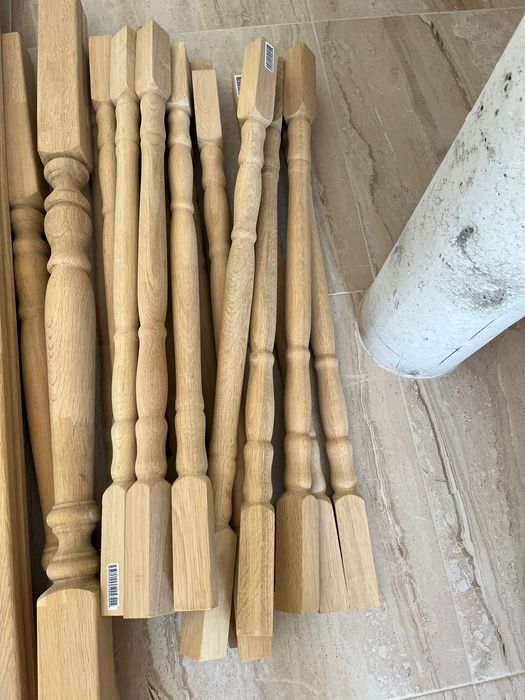 Balustradă scări din lemn de stejar