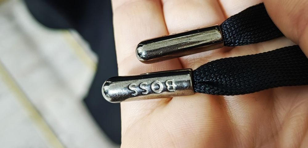 Trening Boss, calitate garantata,am mai multe mărimi