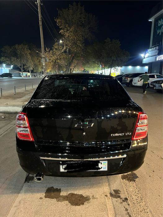 Cobalt qora avtamat 2024 ideal