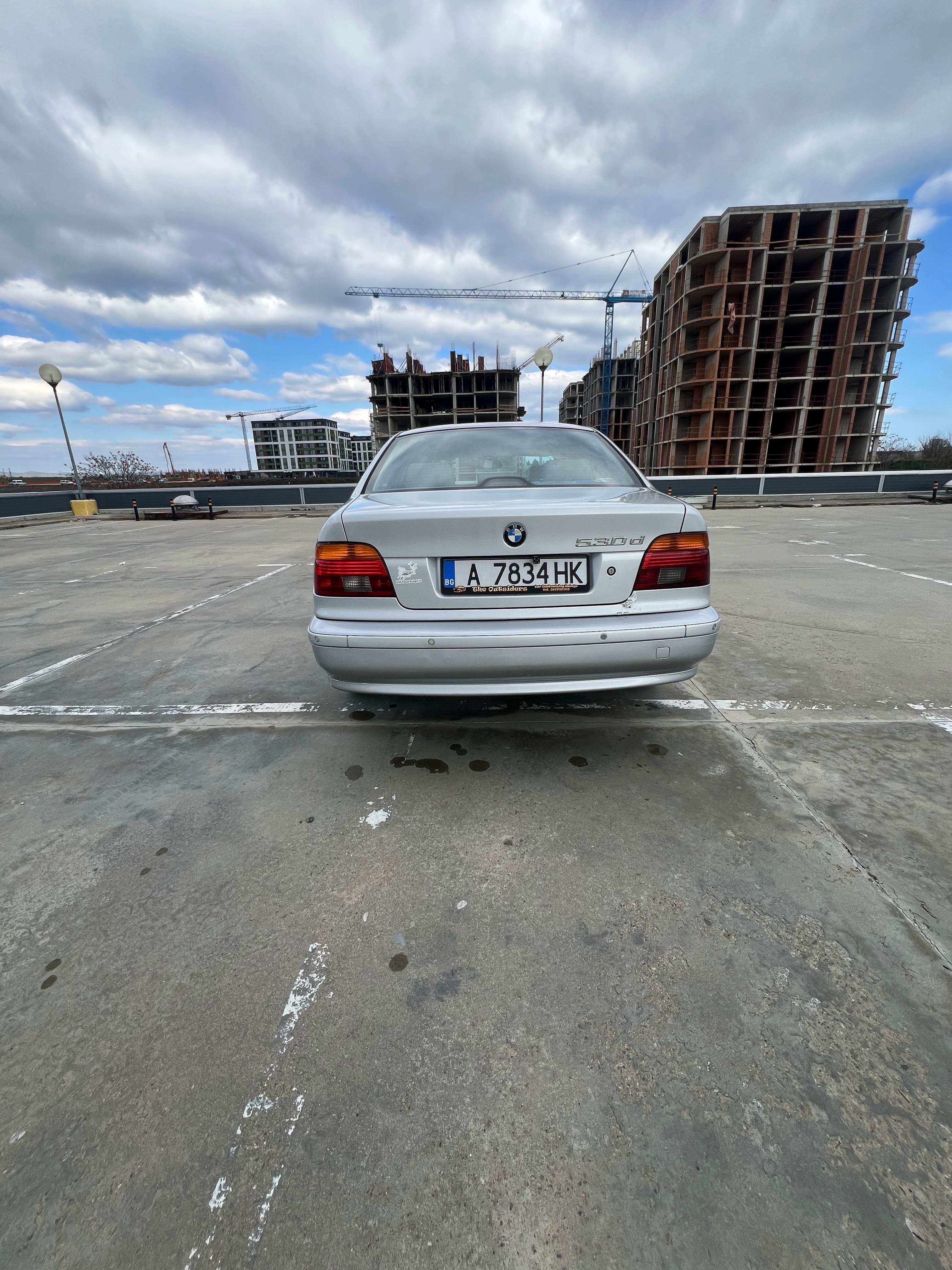 BMW 5та серия легендарния 3.0 мотор