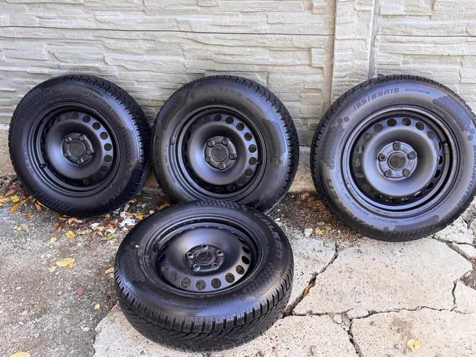 Set jante otel +cauciucuri iarna dot 2022/195/65 R15/5x112/Volkswagen/