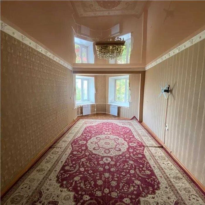 Срочно! Продам улучшенную 3-комн квартиру на Востоке-3 остановка рядом