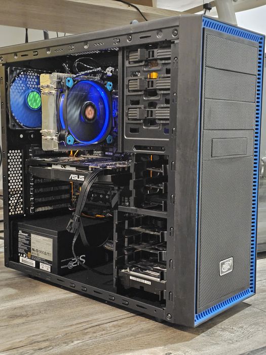 PC Gaming i7 8700 | AMD RX 580 | 16GB RAM