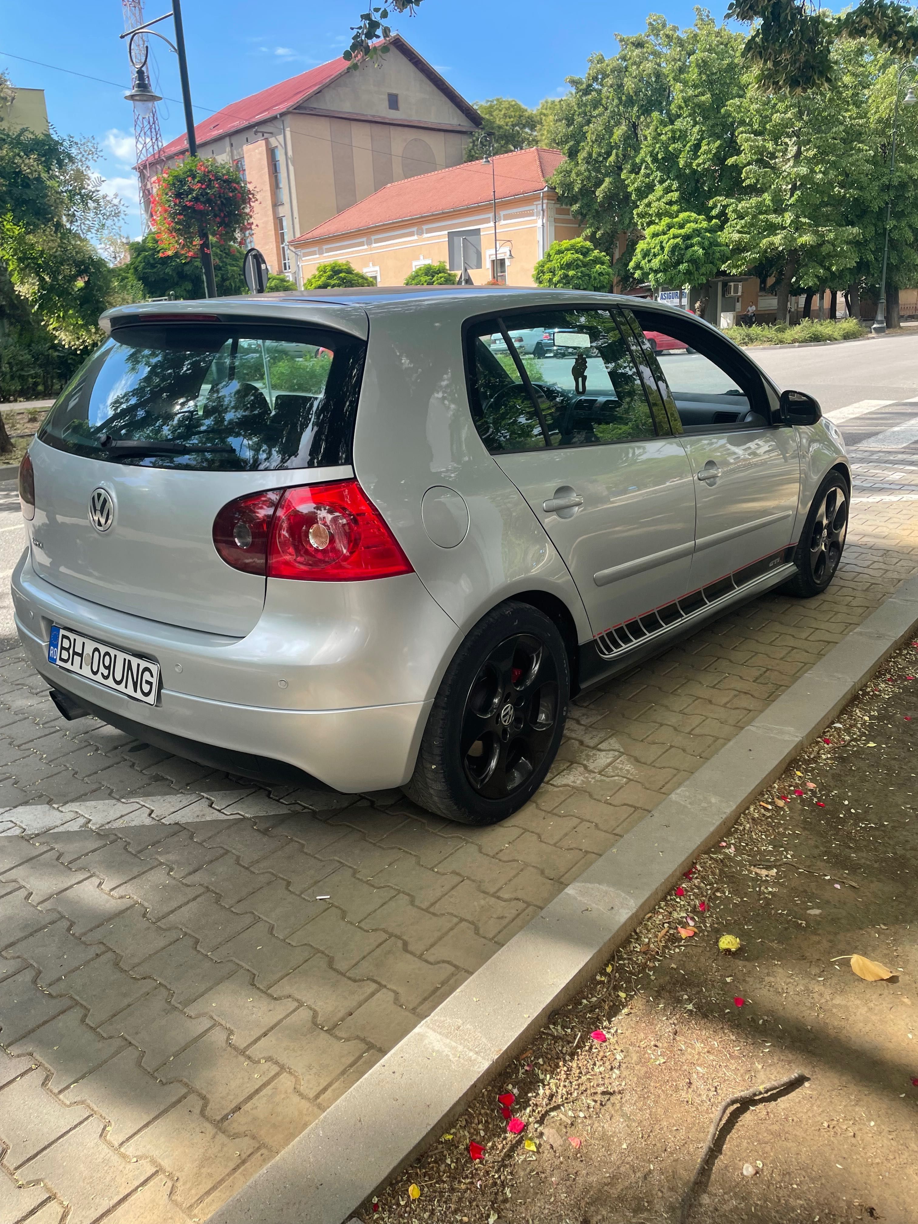 Golf 5 gti motor stricat