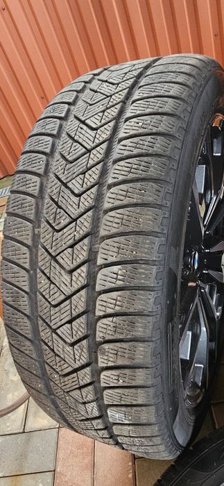 Jante BMW 20 X3 G01 X4 G02 echip iarna 245 45 20 / 275 40 20 Pirelli