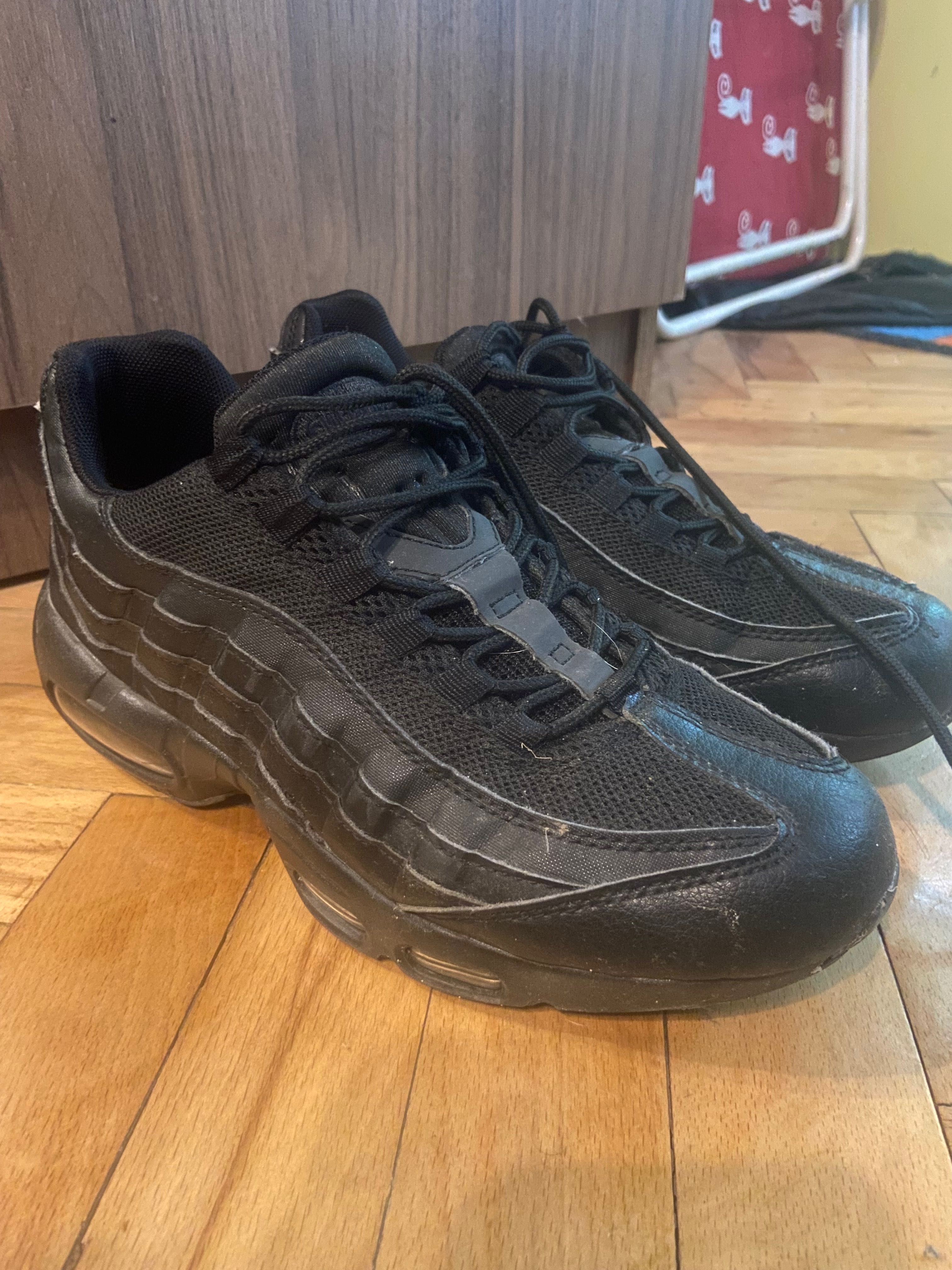 Nike air max 95 .