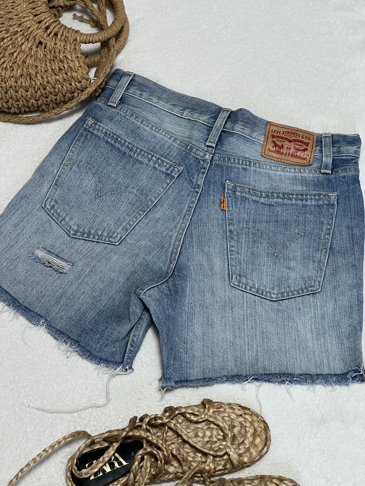 Разпродажба на къси дънки Guess