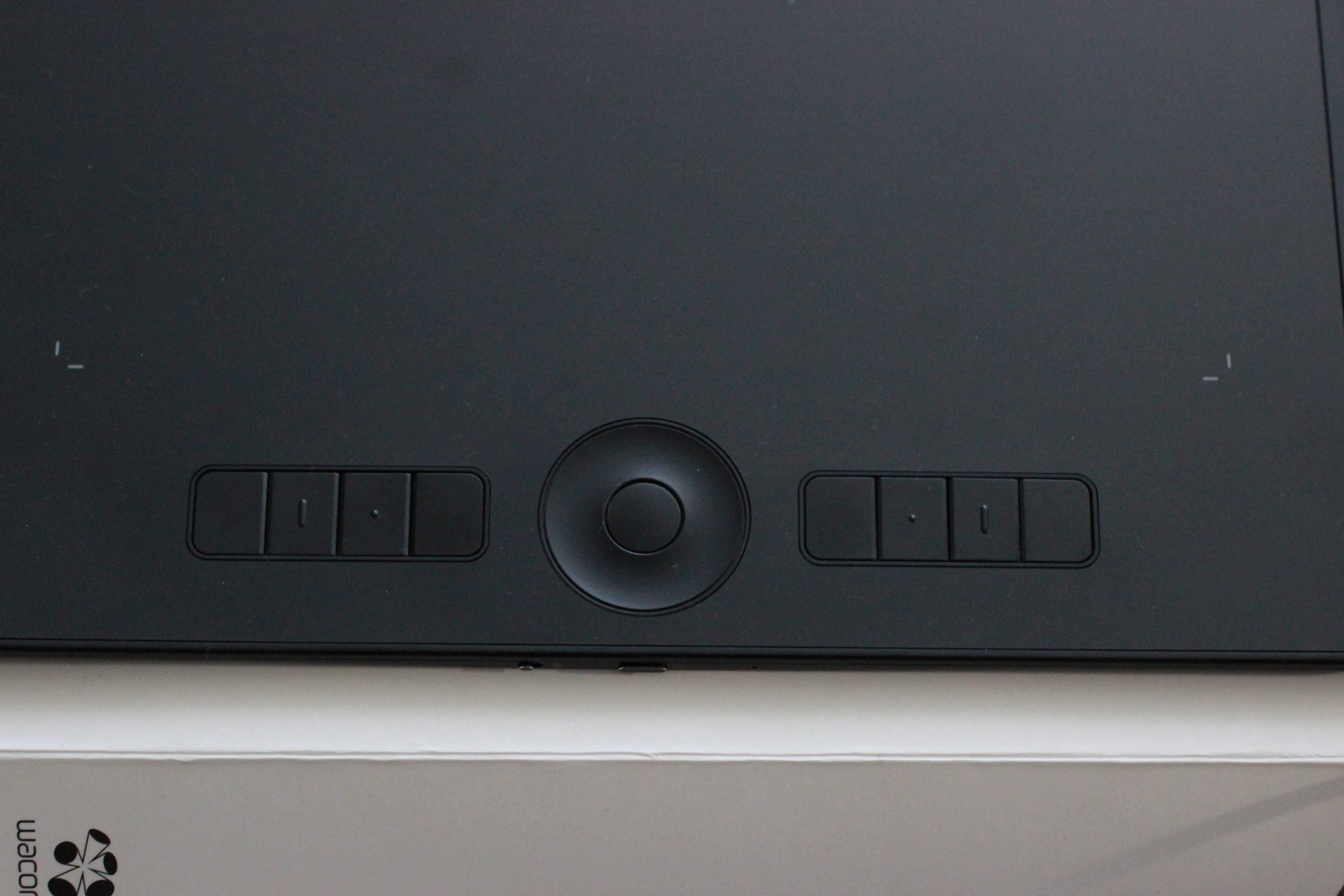 Графичен таблет Wacom Intuos Pro L