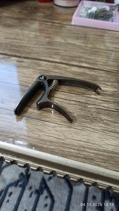 Гитара Joker 41", матовый чёрный цвет, отличное состояние!