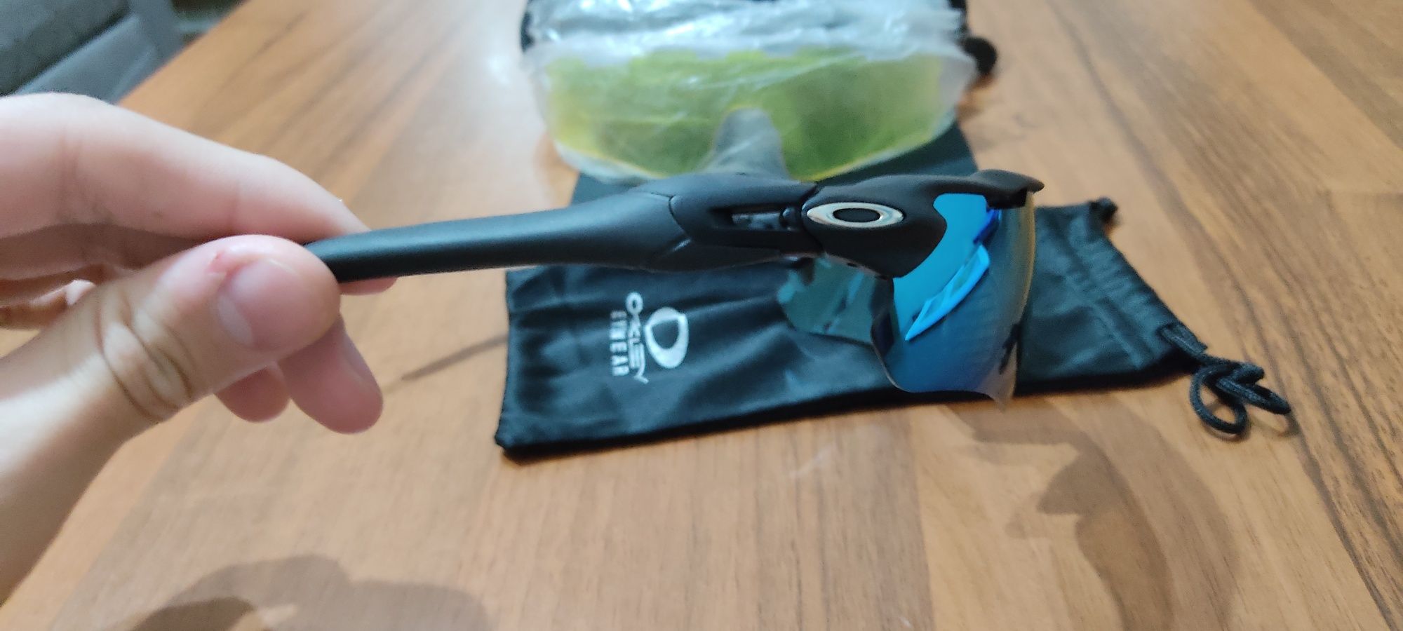 Очки солнцезащитные поляризованные функциональные Oakley Radar EV Path