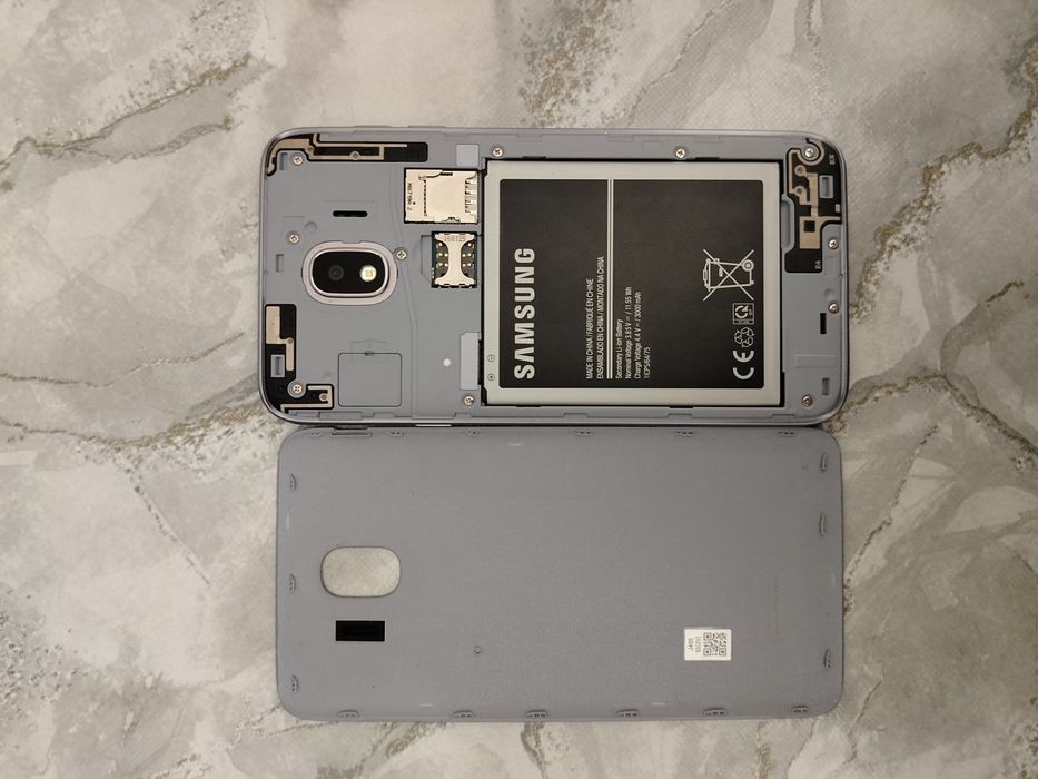 Продам не рабочие телефоны