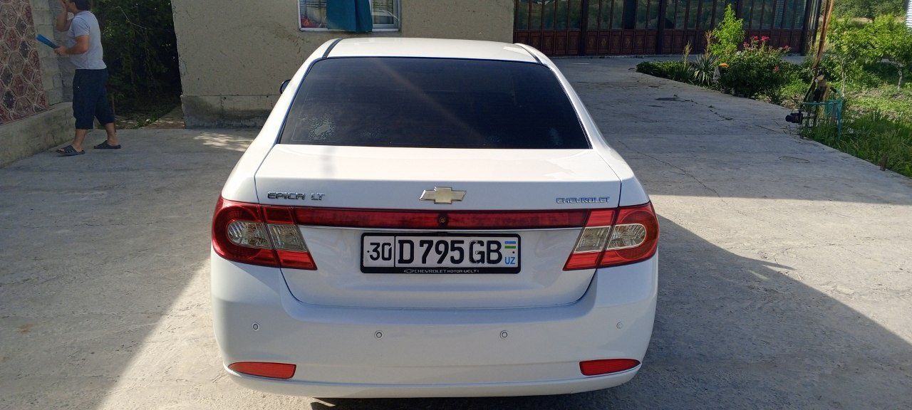 Chevrolet Epica sotiladi