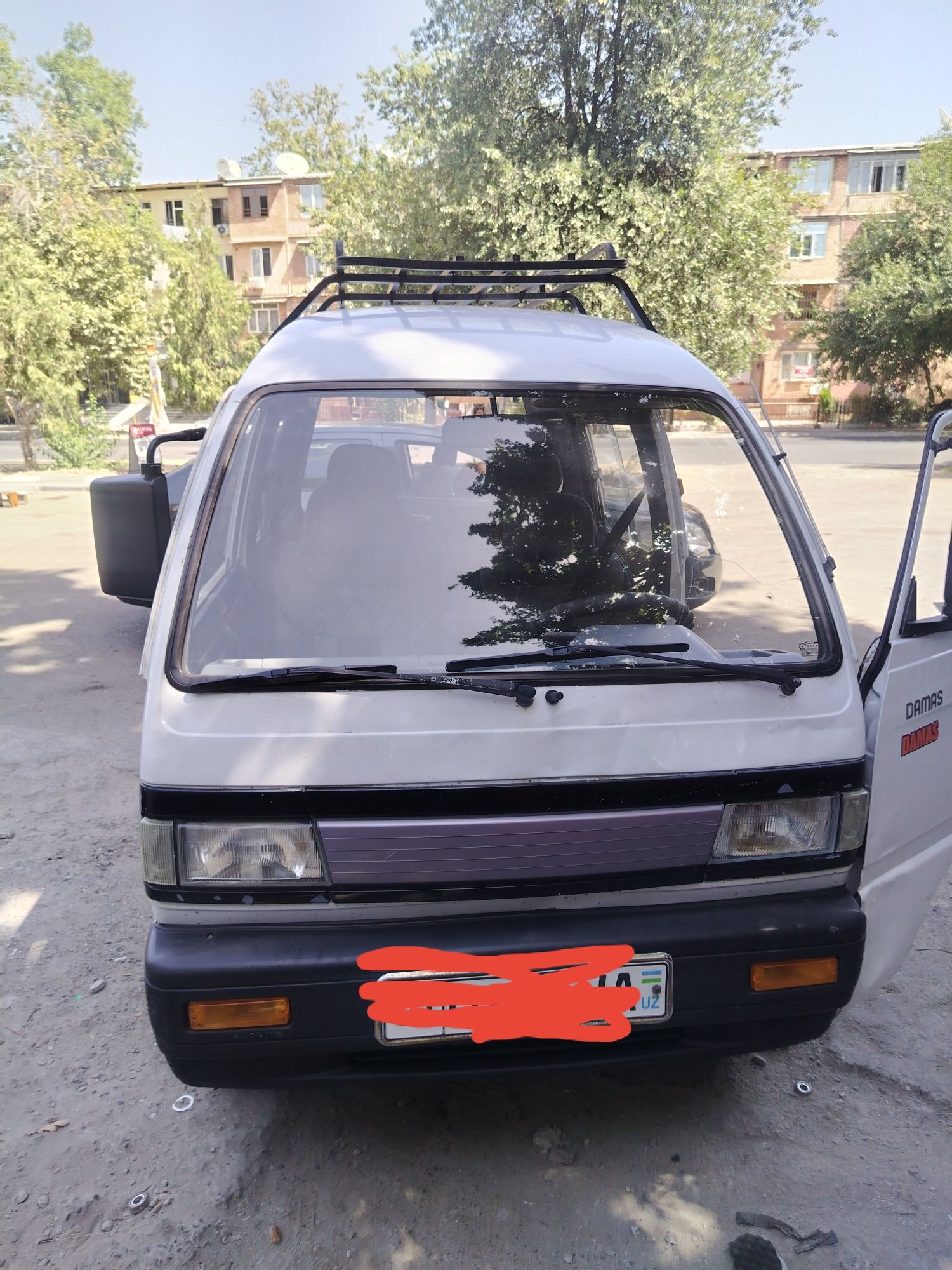 Daewoo Damas1 srochni sotiladi