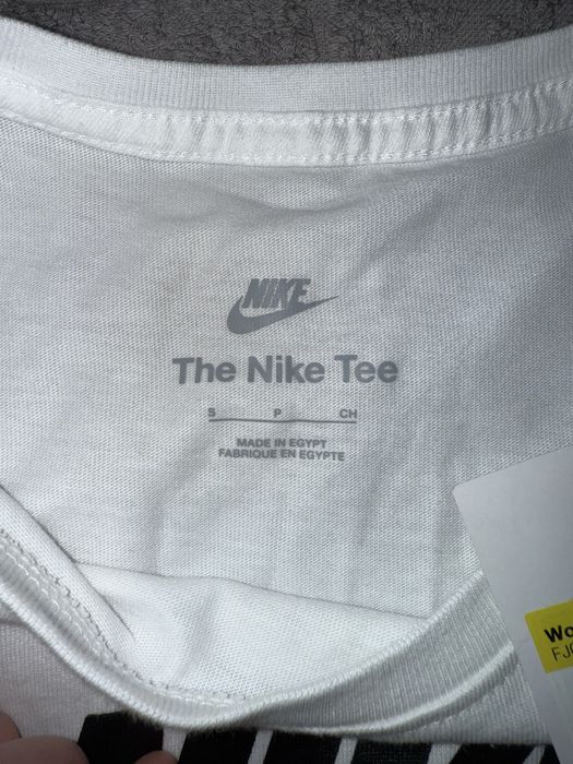 Продается новый лонгслив nike привезенный с Америки