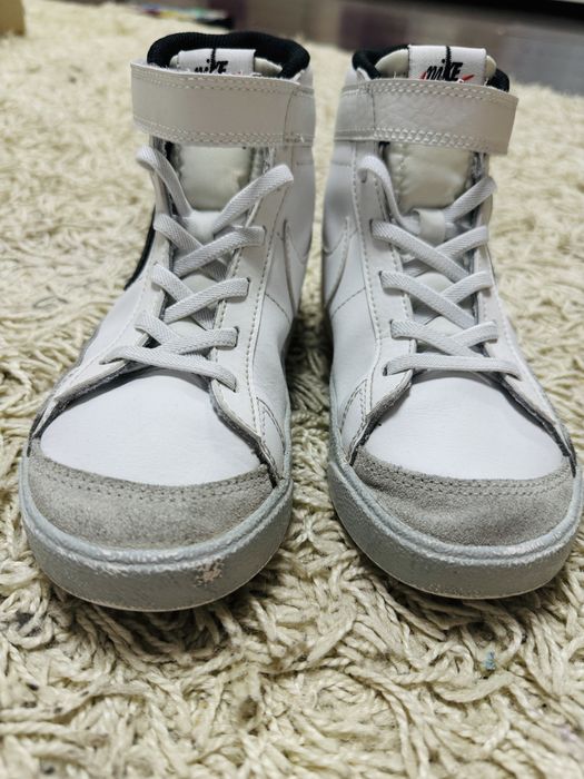 Adidasi NIKE BLAZER MID '77, marimea 31