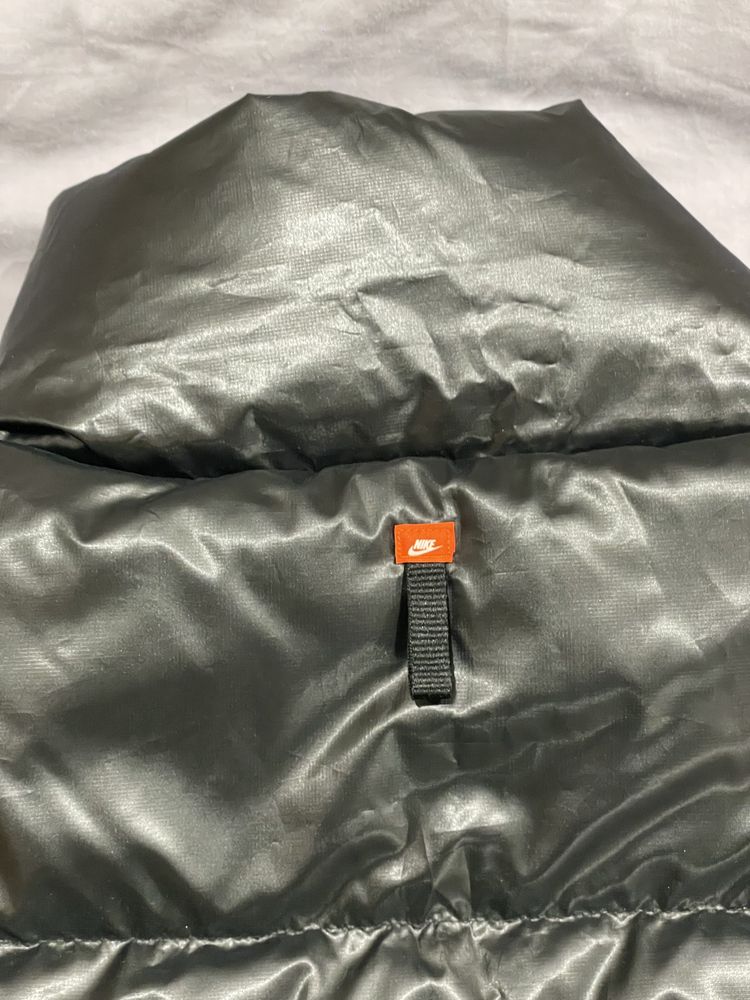 Дамско Яке Nike (S)