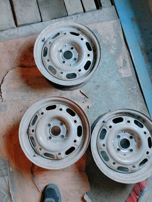 Диски в отличном состоянии