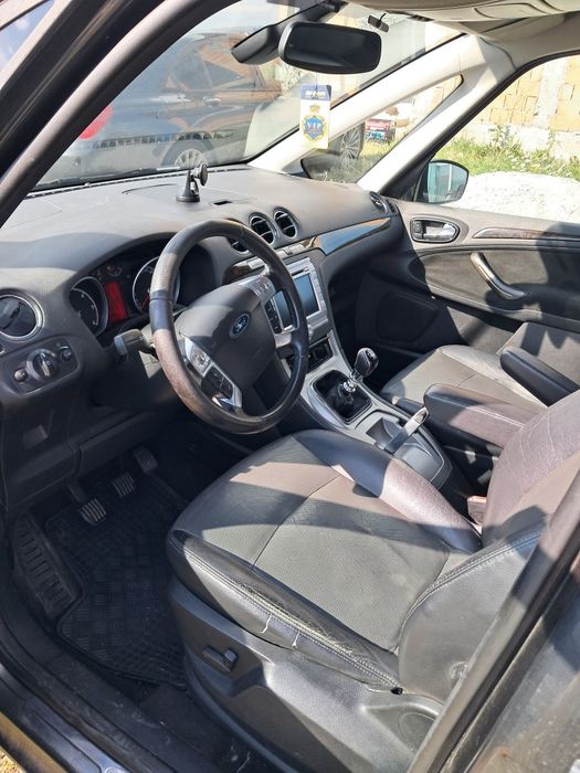 Vând Ford Galaxi 1.8 Cdi Diesel