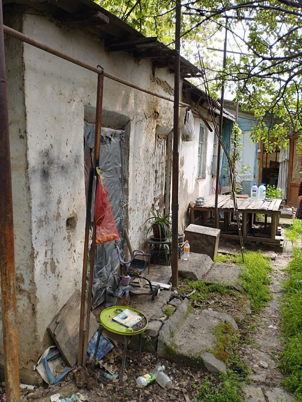 Продаю участок  старый дом