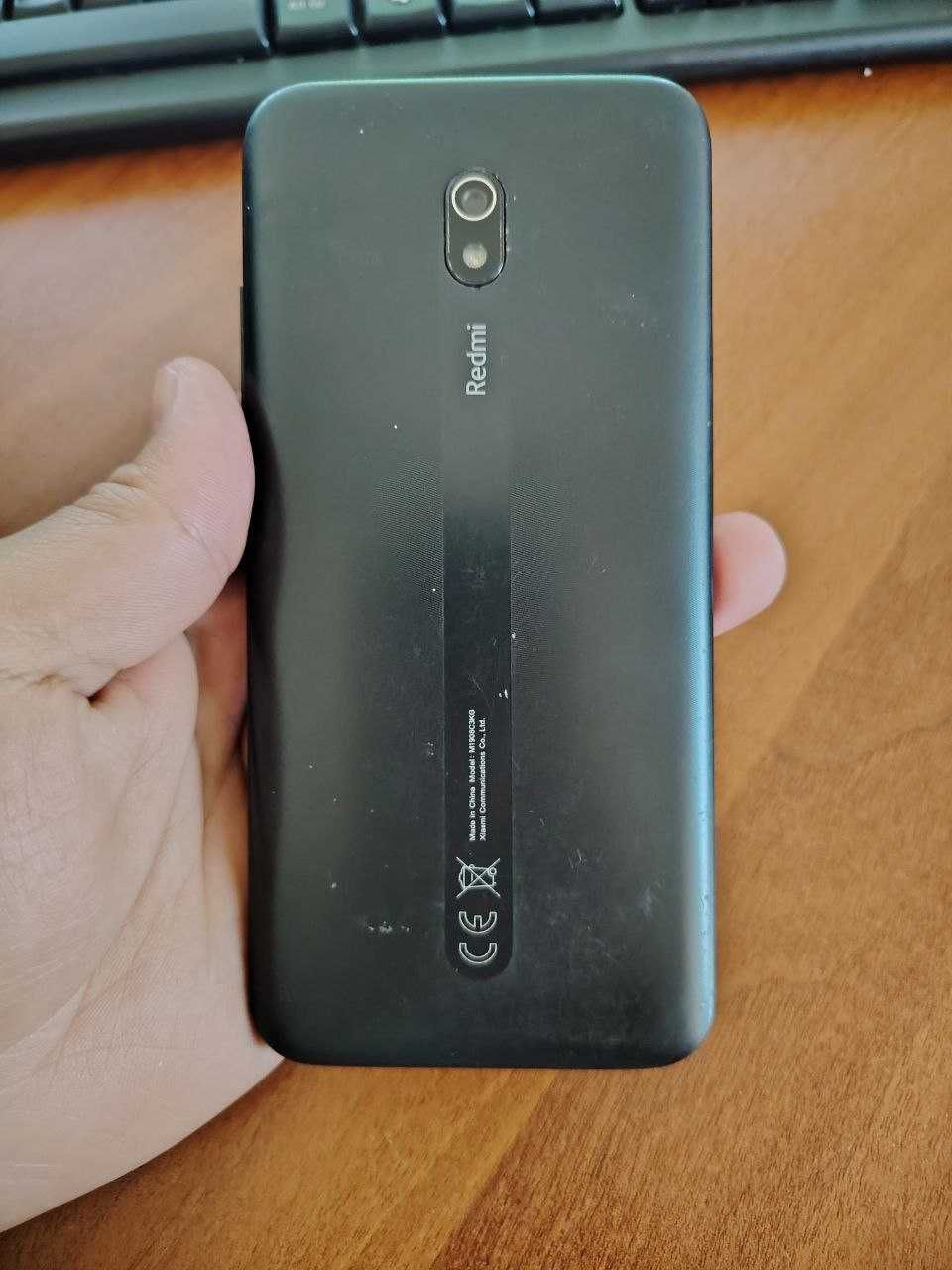 Продам Xiaomi Redmi 8A 2/32gb