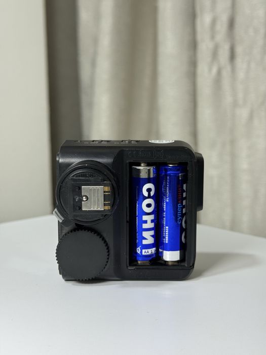 Godox X2T-S (для Sony) – триггер радиосинхронизатор