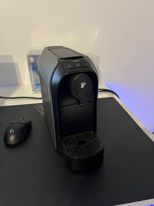 Tchimo Cafissimo Capsule Coffee Machine