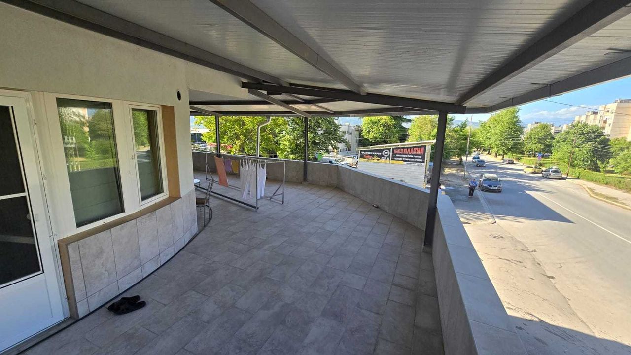 Продава се Тристаен апартамент в Петрич - 83 кв.м за 1326 €/кв.м - Снимка #4