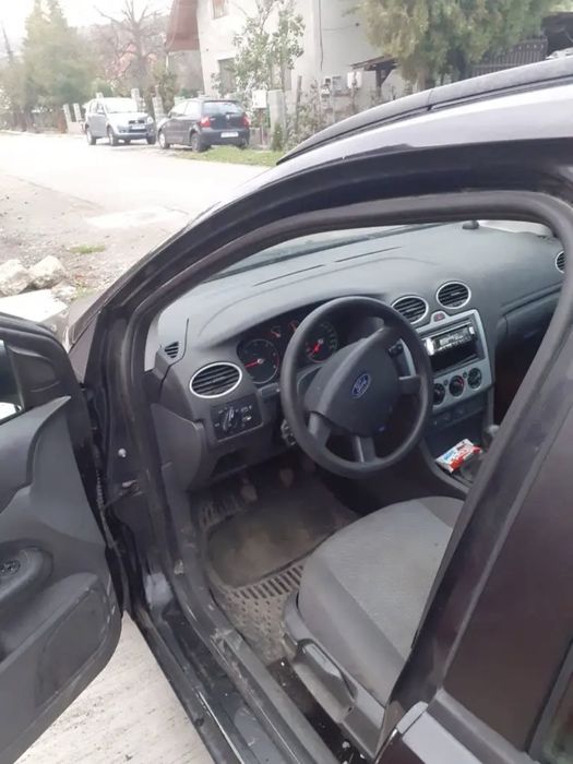 Vând Ford Focus 2
