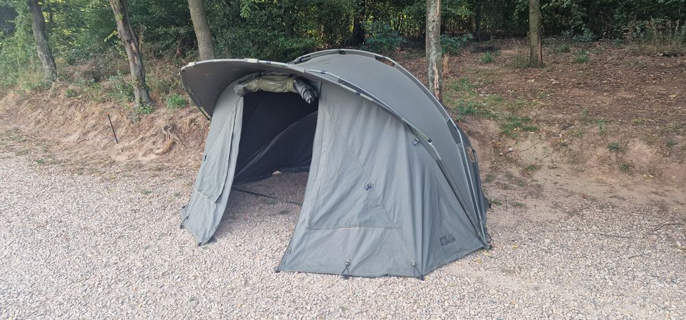 Cort pescuit Mivardi new dynasty 2 3 persoane