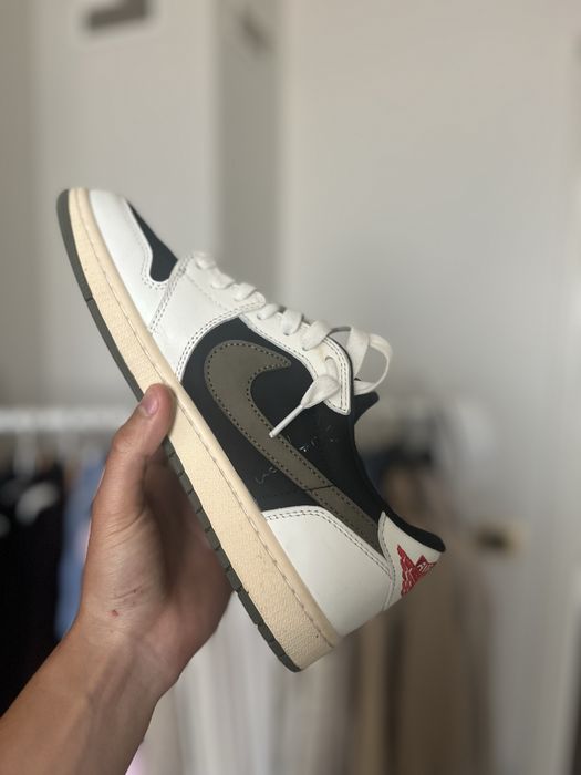 Air Jordan 1 Low Travis Scott Olive Green