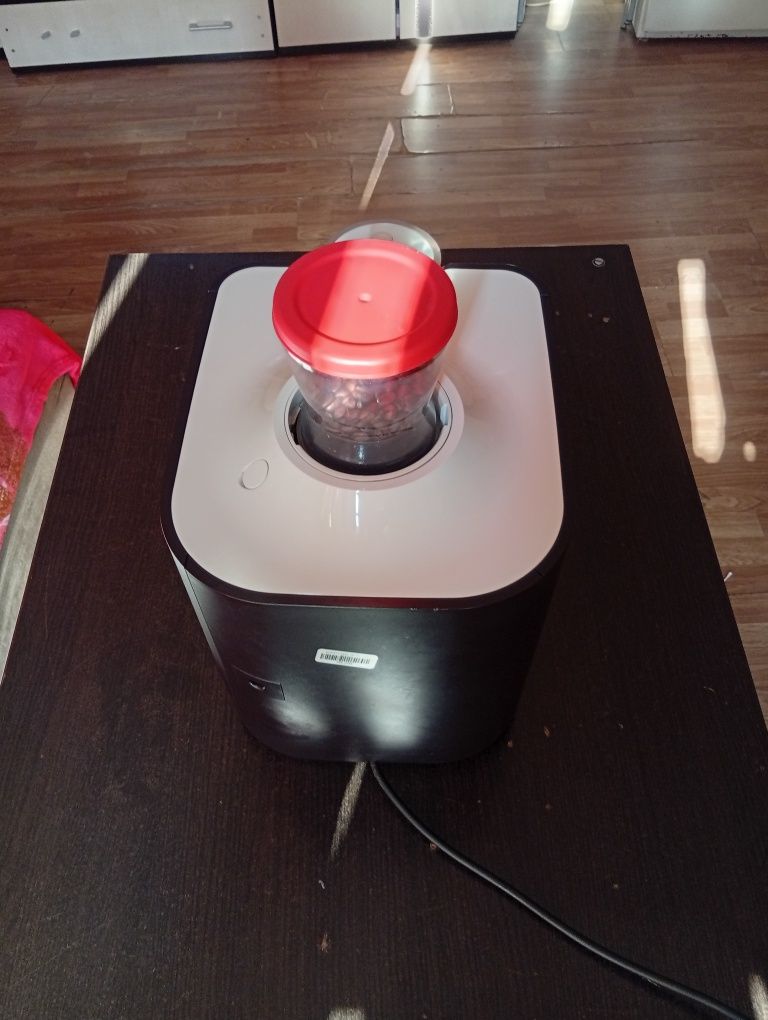 Expresor cafea  automat sarista  Philips aproape nou