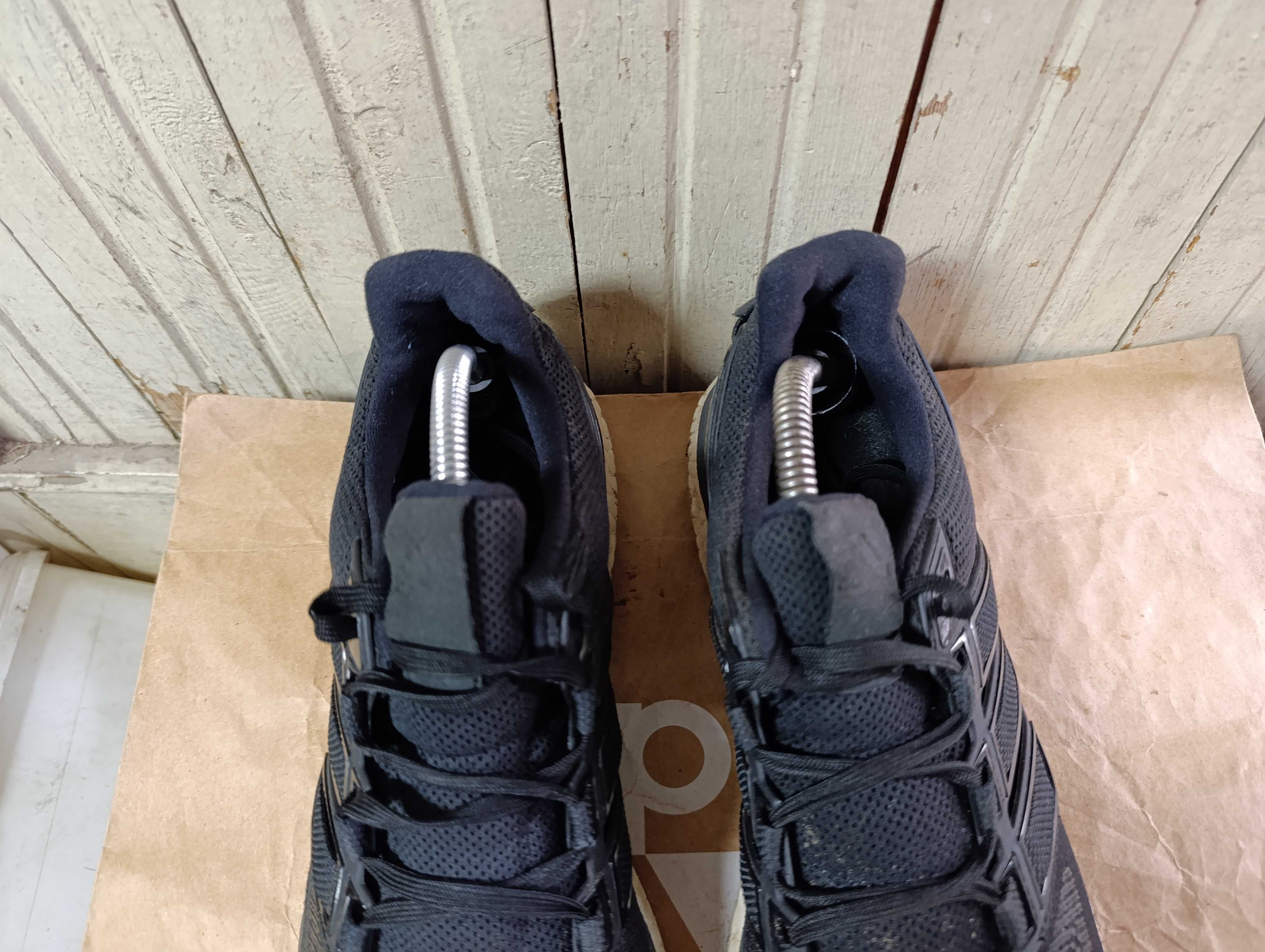 ''Adidas Energy Boost 3''оригинални маратонки 45.5 номер