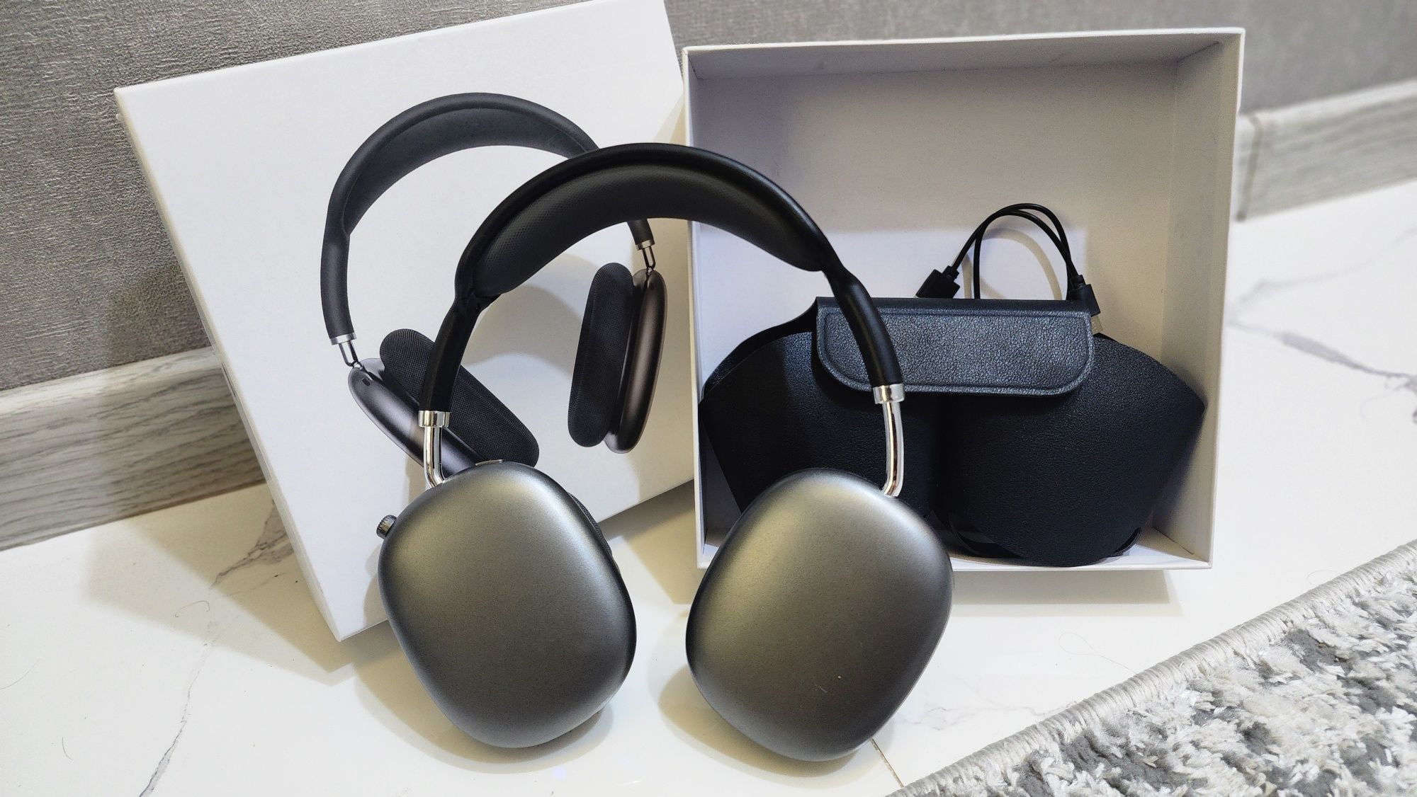 Airpods max  "type-c"