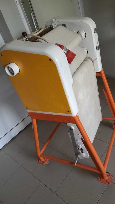 Vand utilaje simigerie/patiserie