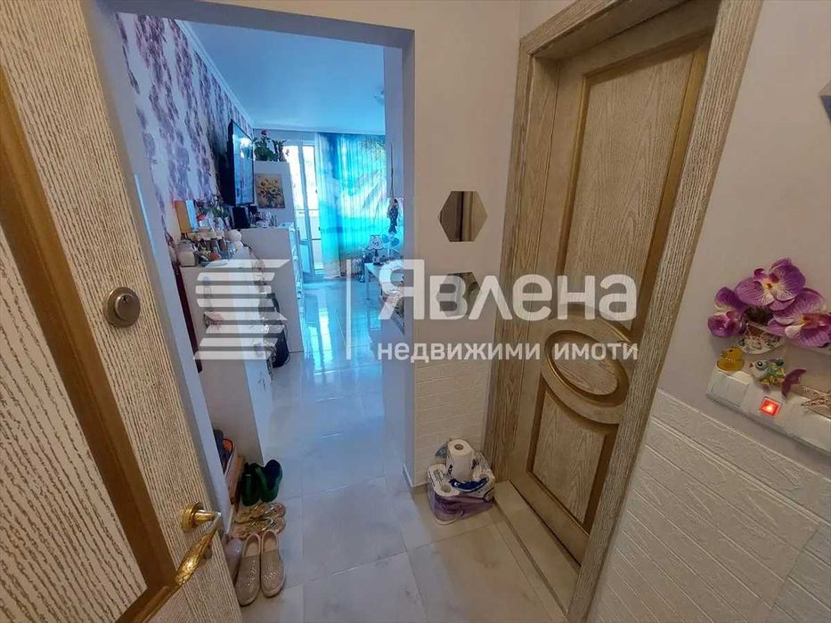 Продава се Едностаен апартамент в София, Център - 36 кв.м за 1806 €/кв.м - Снимка #4