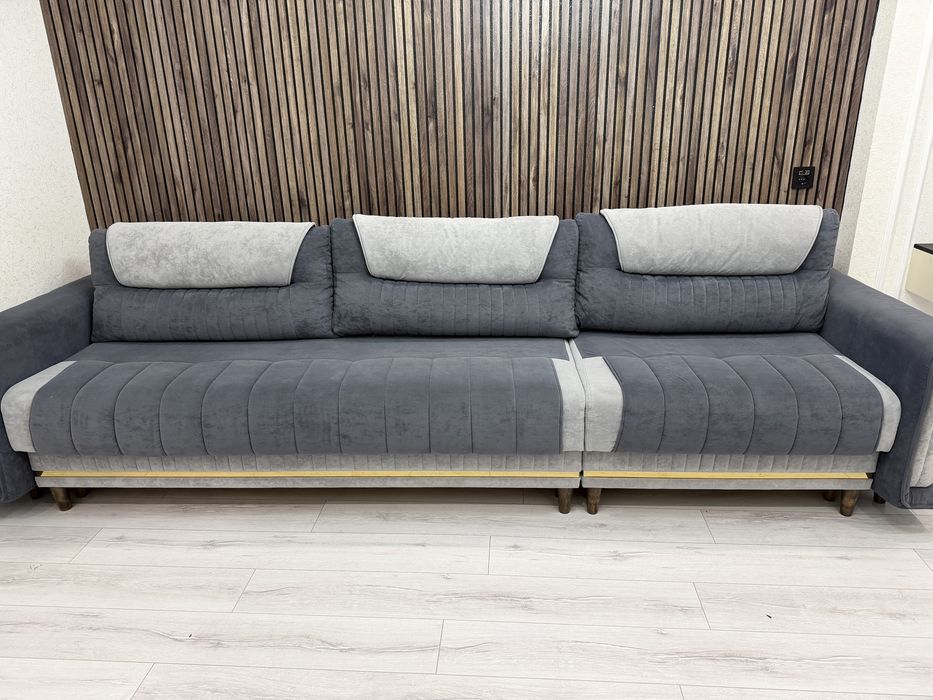 Продам диван для зала