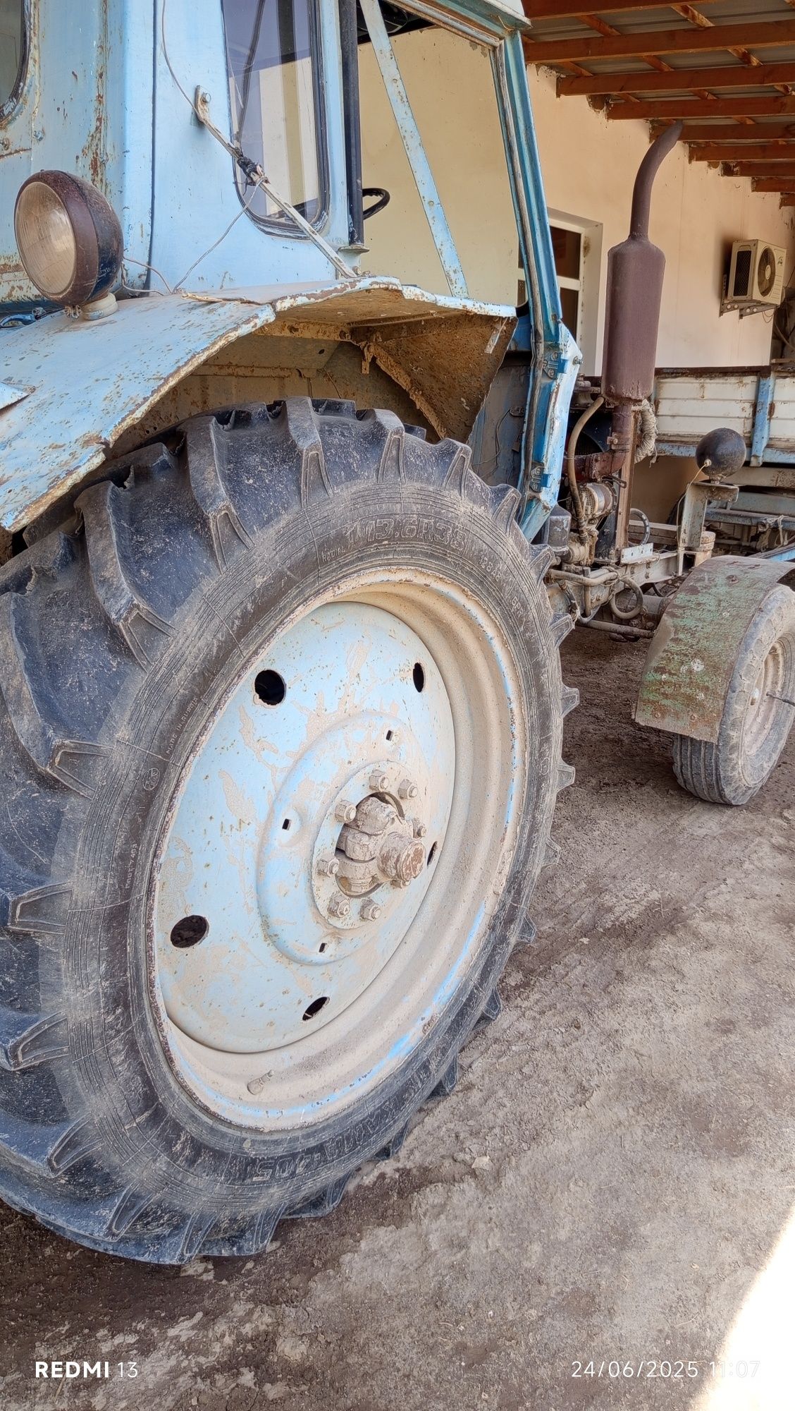 Mtz 80 ideal holatda hamma joyi ishlaydi