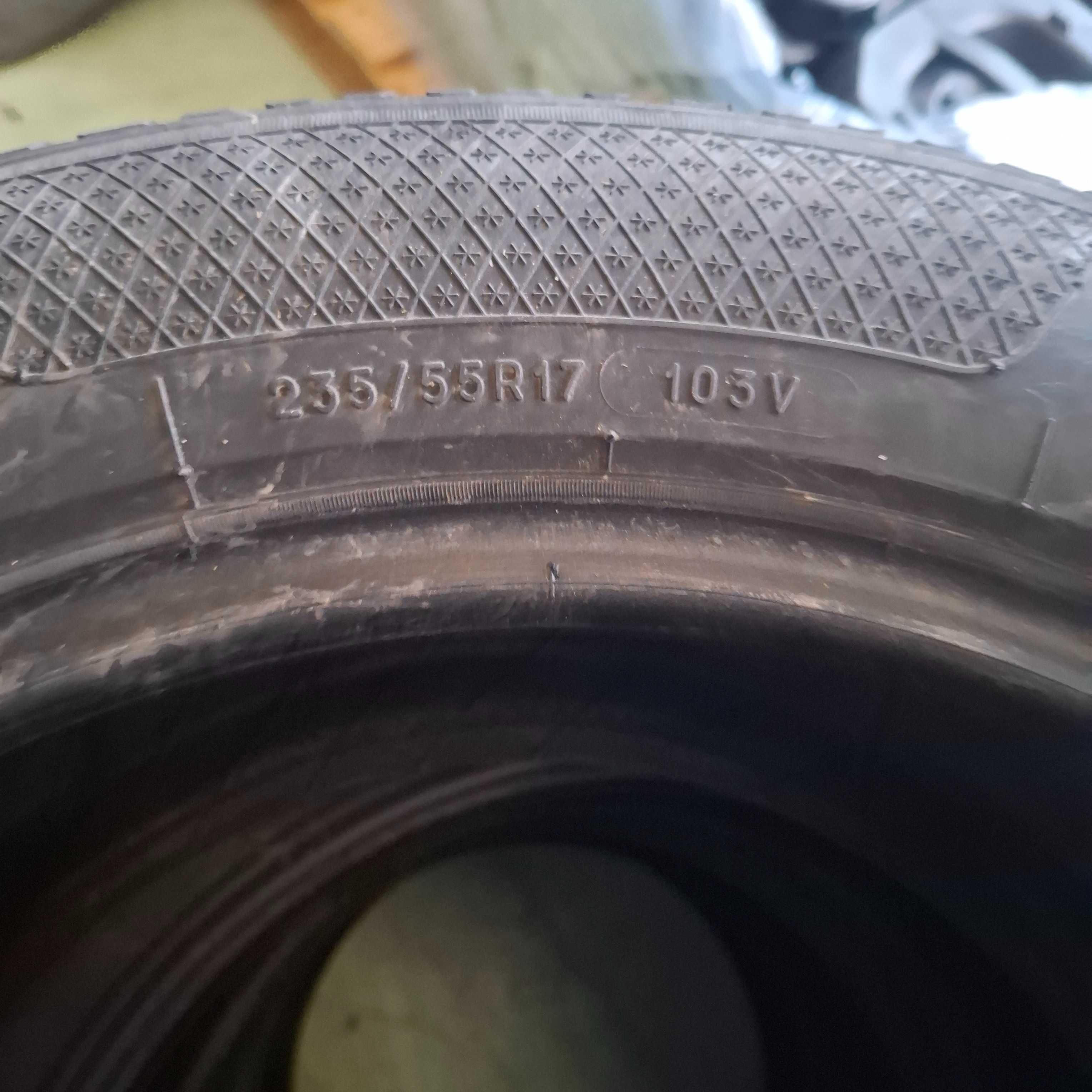 Зимни гуми 235/55/17 Клебер