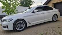 BMW Seria 5 Garantie/Luxury Line/Laser/HUD/Scaune confort/Conected dri/32500+tva