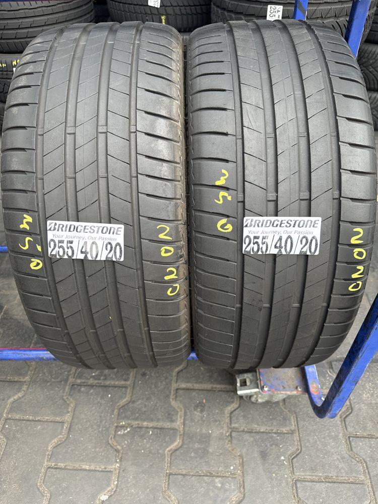 255/40/20 Bridgestone