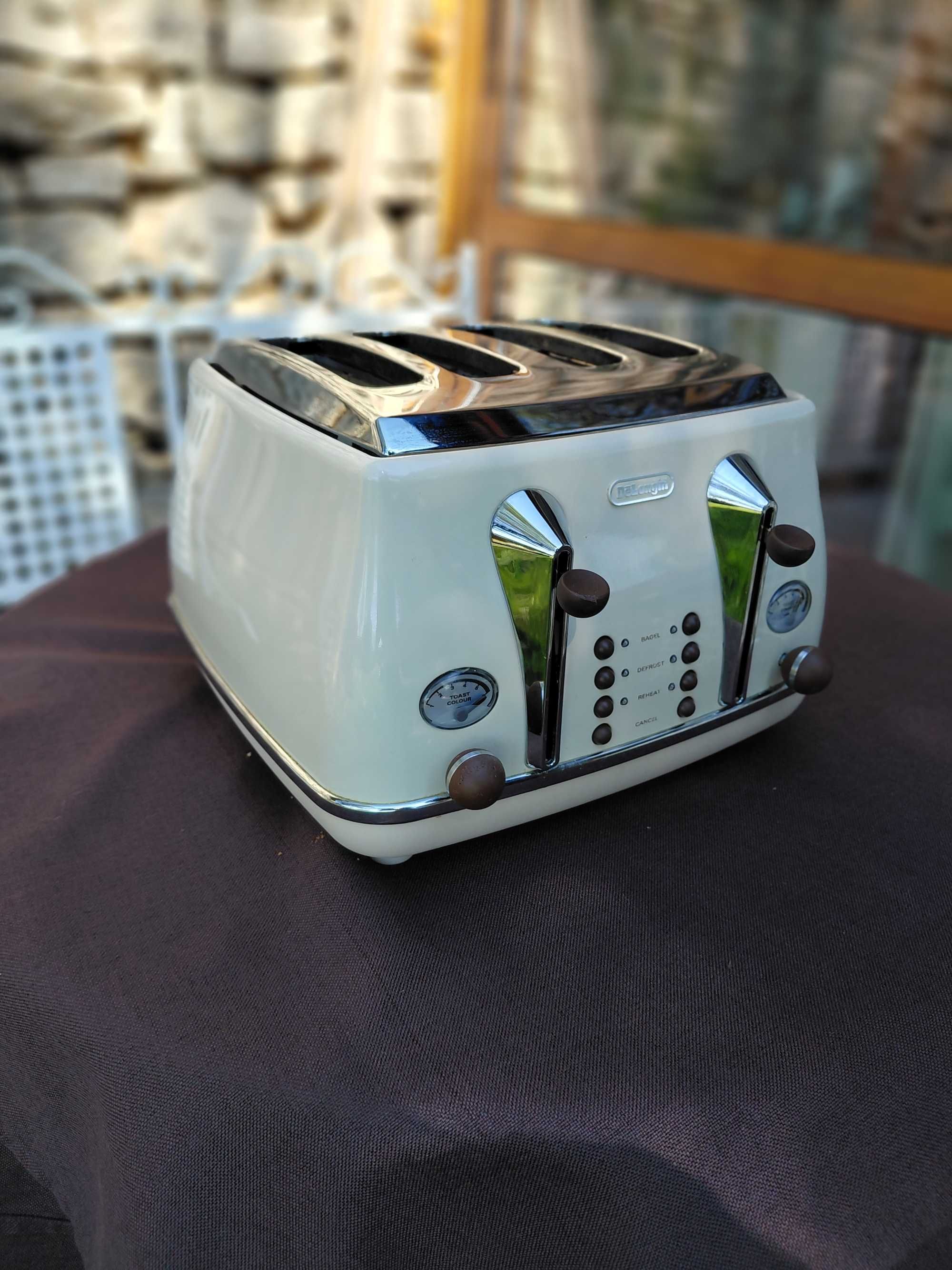 Тостер Delonghi CTOV4003, 1800W