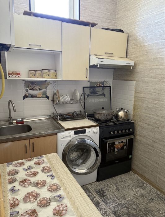 Сдается 3 ком Метро Дустлик 5 бекат. Рохат круг