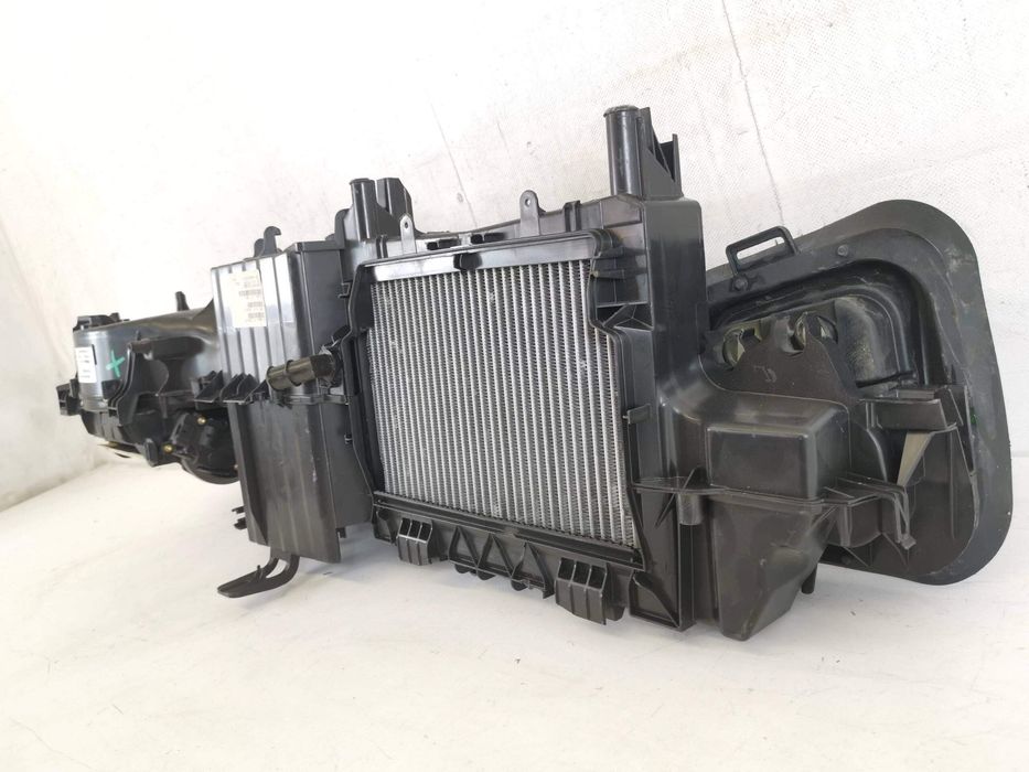 Изпарител Радиатор на климатик и парно Мерцедес-Бенц ГЛЕ-Клас / Merced