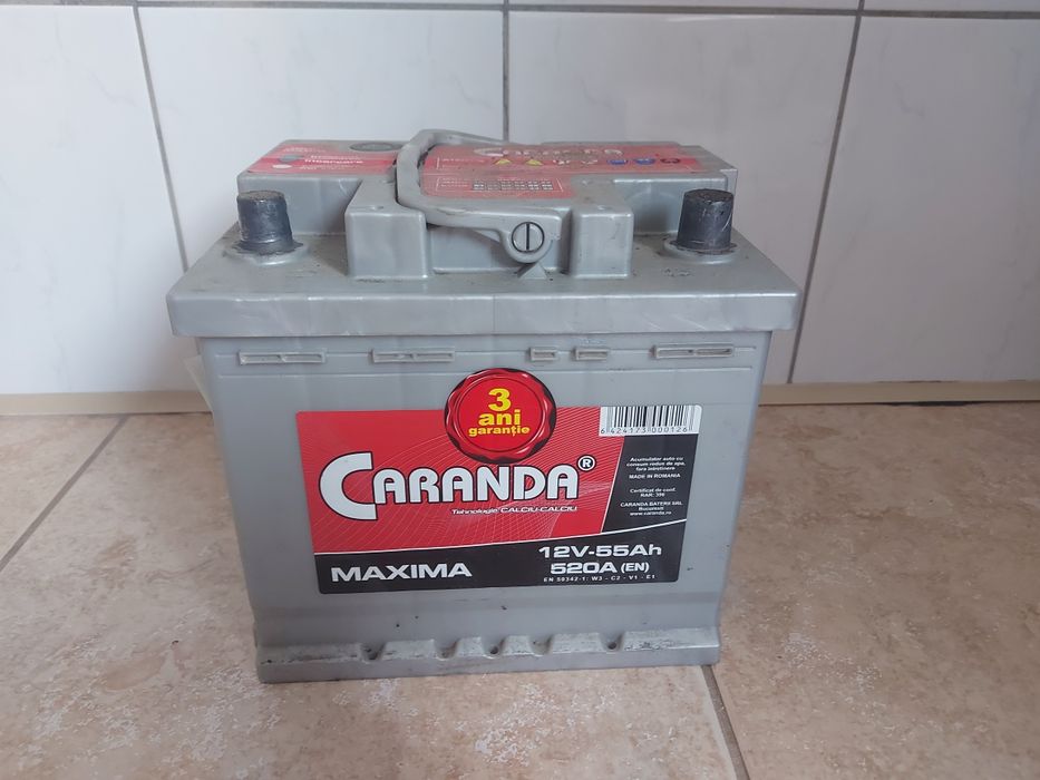 Vind baterie auto Caranda de 55 amperi aproape noua