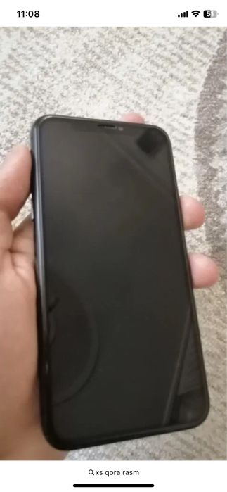 Iphone xs rangi qora