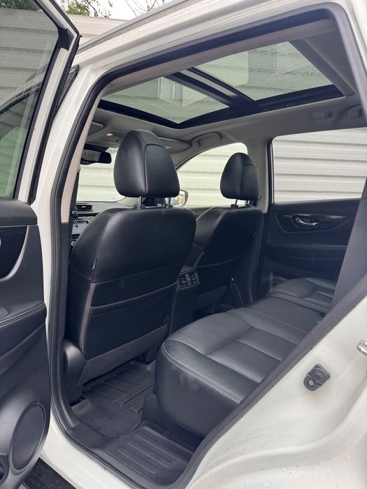 Nissan X-trail Facelift 4x4 cutie automata 2.0 diesel in RATE FIXE